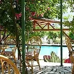 Ocakkoey Village Hotel 2*