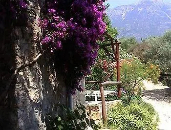 Ocakkoey Village Otel 2*